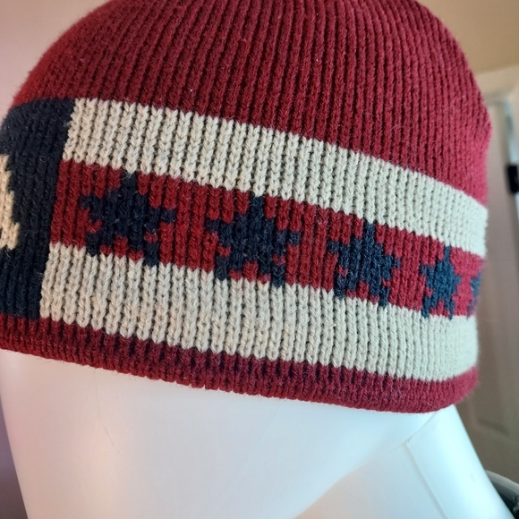 USA Knit Beanie Hat in Navy & Maroon. Unisex. - Picture 4 of 6